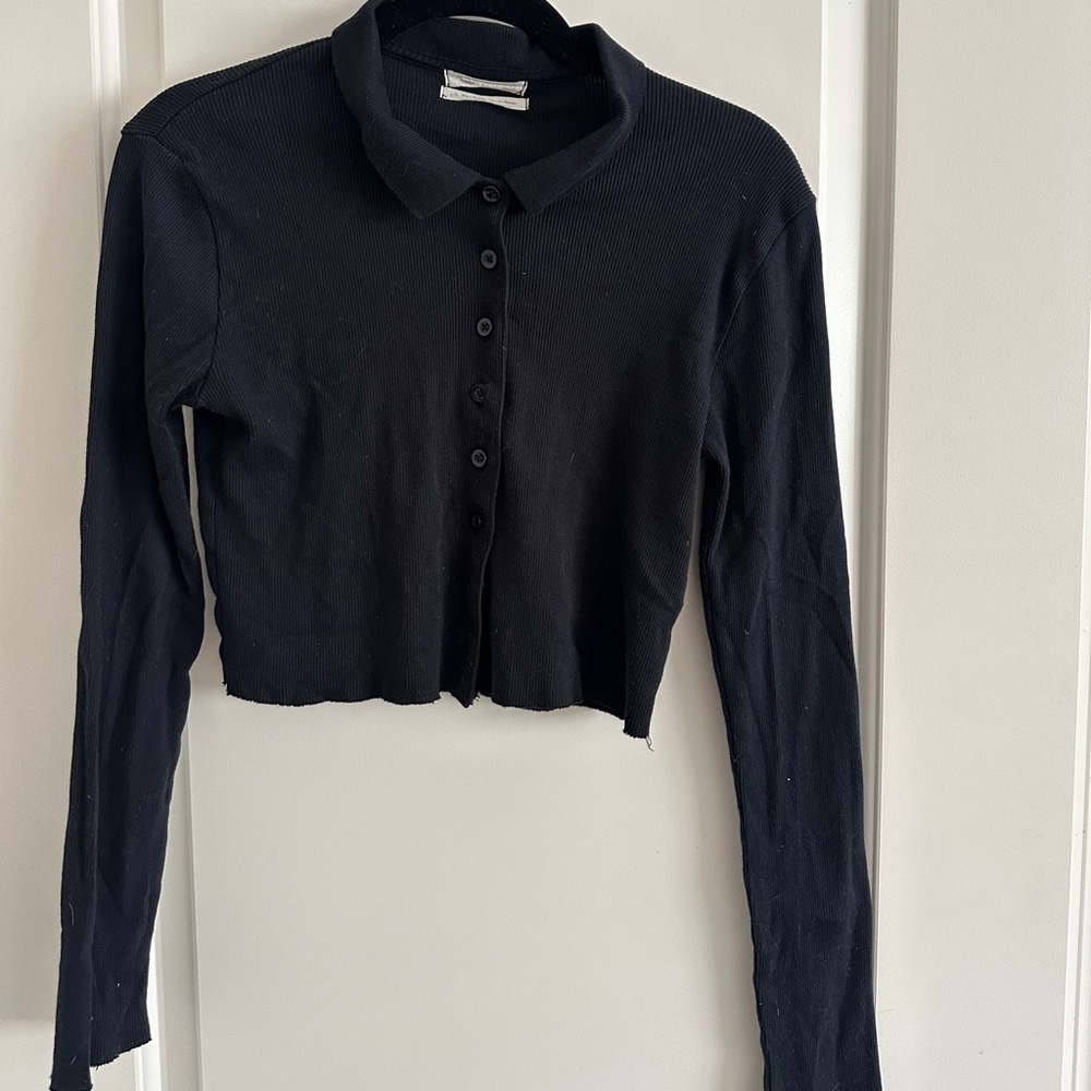 Black Cropped Button-Up Top
